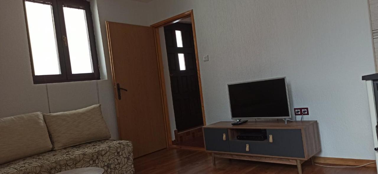 Apartment And Rooms D&J Zabljak  Luaran gambar